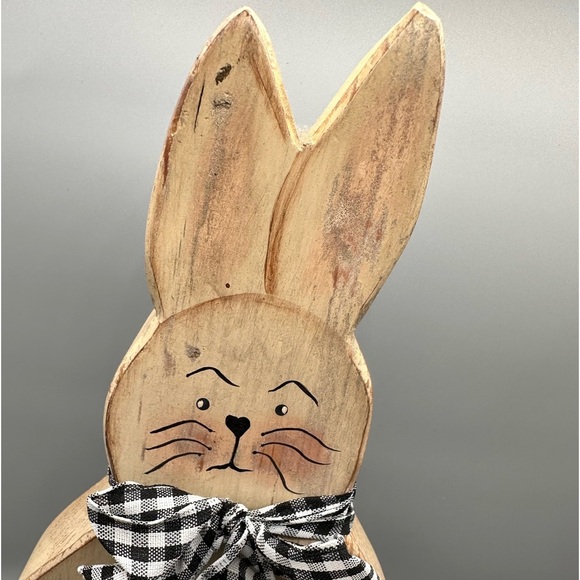 Easter bunny wooden, handcrafted decor - Picture 8 of 9